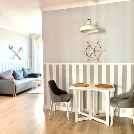 Mieszkanie W Marynarskim Stylu 700M Od Morza Kolberg Exterior foto